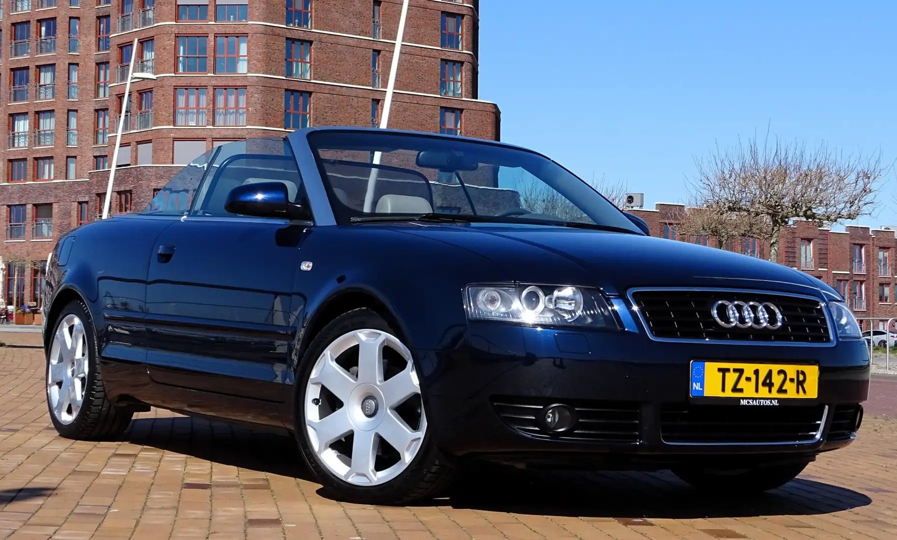 Audi A4 Cabriolet 3.0 V6 30v quattro 57544km! Vol opt. BTW Azul - 1