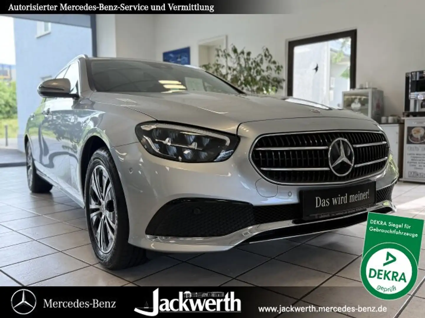 Mercedes-Benz E 220 E 220 d T-Modell AVANTGARDE/Autom./8fach bereift Silber - 1
