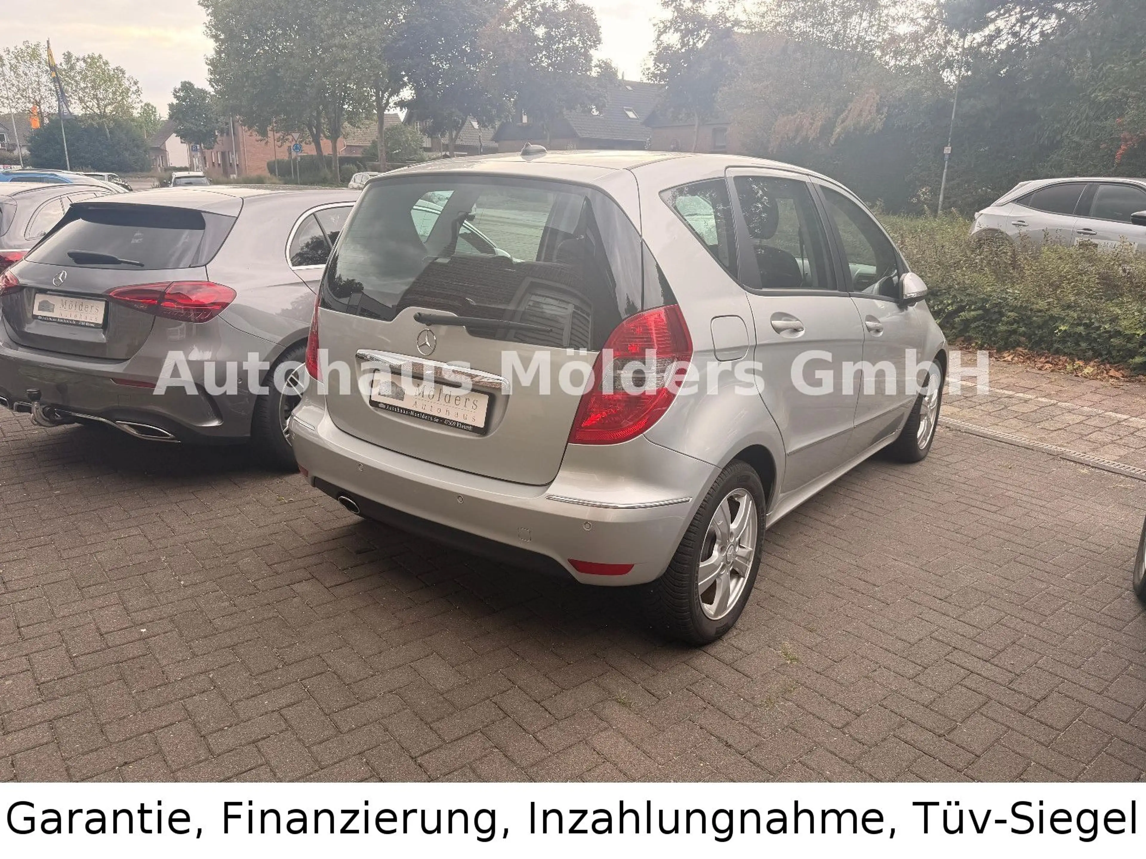 Mercedes-Benz A 180 *Automatik*Klima*AHK* — photo 2