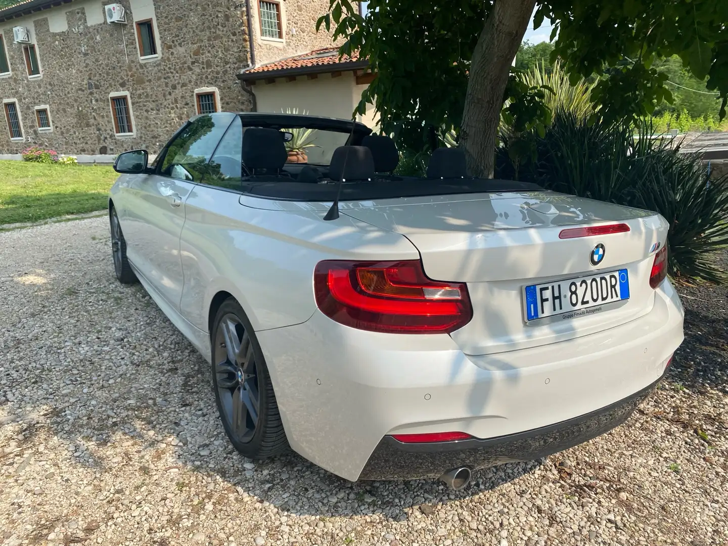 BMW 218 218d Cabrio Msport Bianco - 2