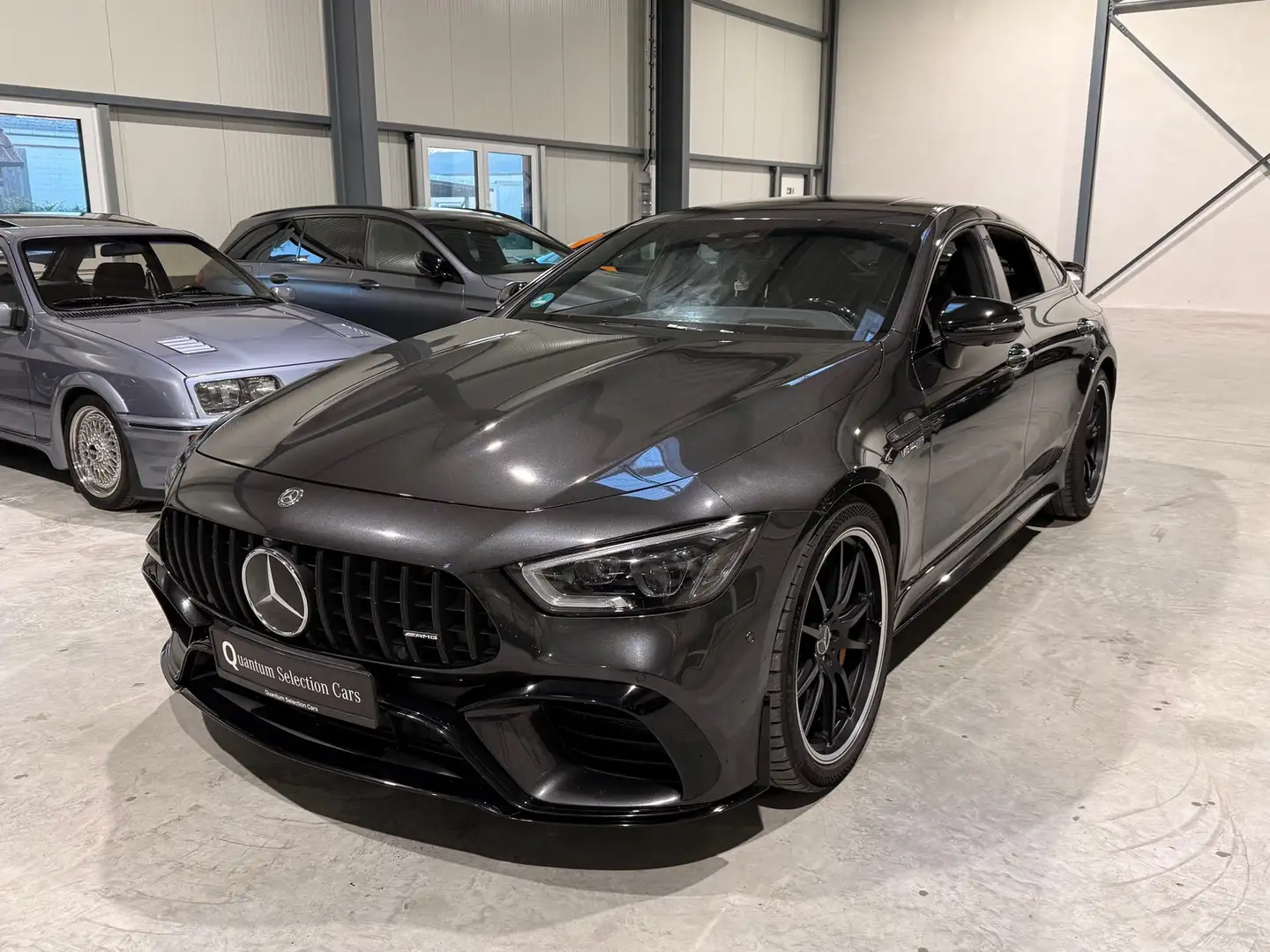 Mercedes-Benz AMG GT 63 S 4MATIC+ *KERAMIK*AERO-KIT*HeadUp*Luft*Soft*Ga Grau - 1