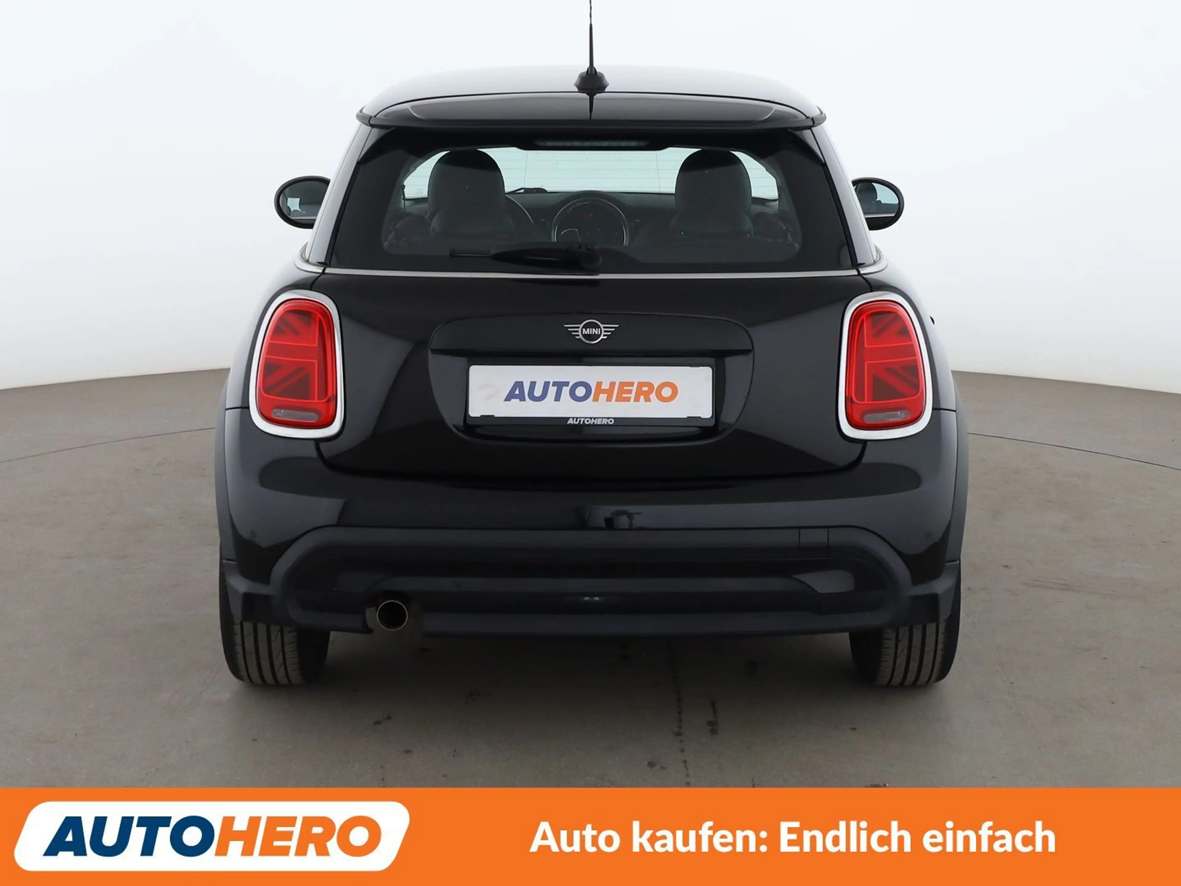 MINI One One Classic Trim*NAVI*LIM*PDC*SHZ*ALU*KLIMA* — photo 5