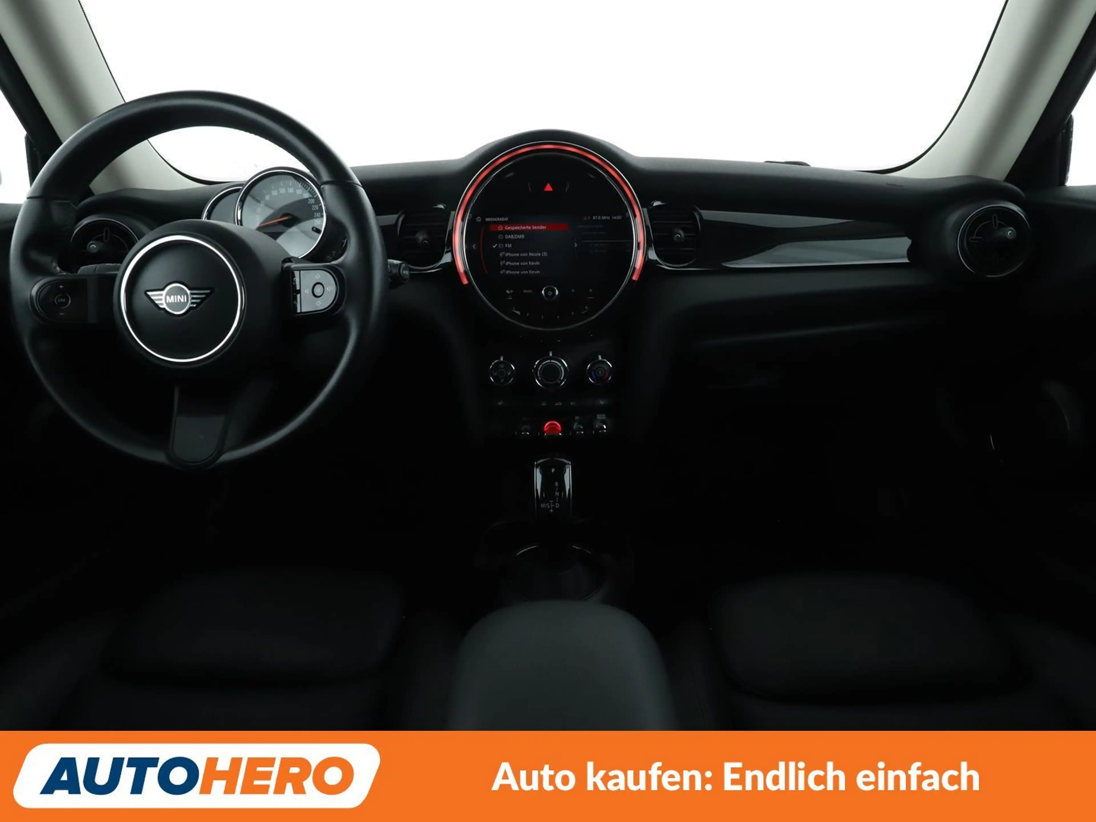 MINI One One Classic Trim*NAVI*LIM*PDC*SHZ*ALU*KLIMA* — photo 12