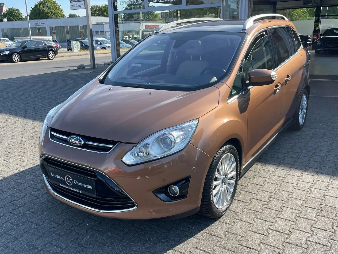 Ford Grand C-Max Titanium Brun - 2