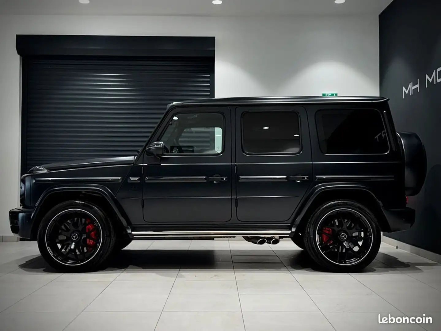 Mercedes-Benz G MERCEDES G63 AMG V8 585 CH Speedshift 9TCT PACK MA Zwart - 2