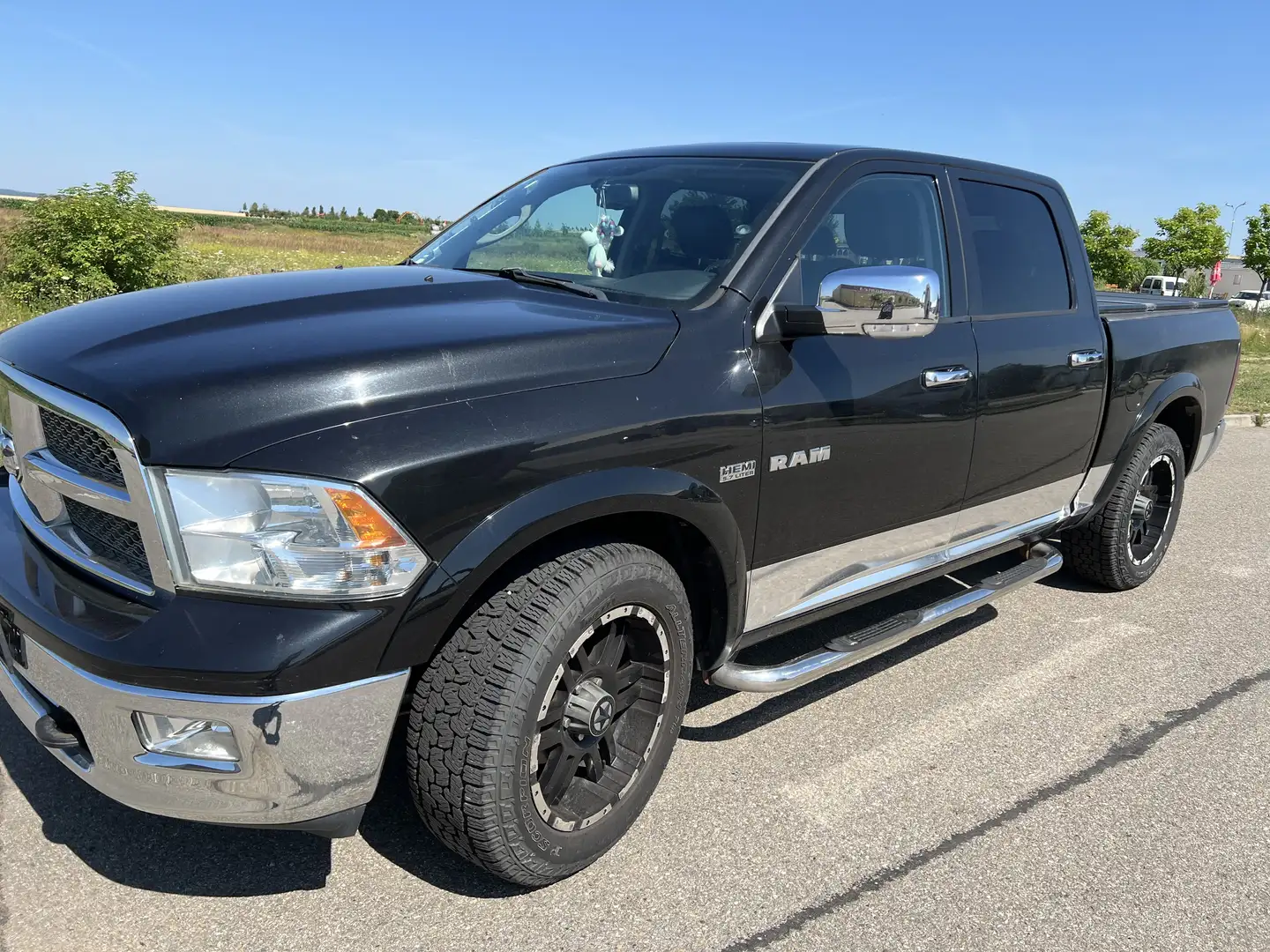 Dodge RAM Schwarz - 2