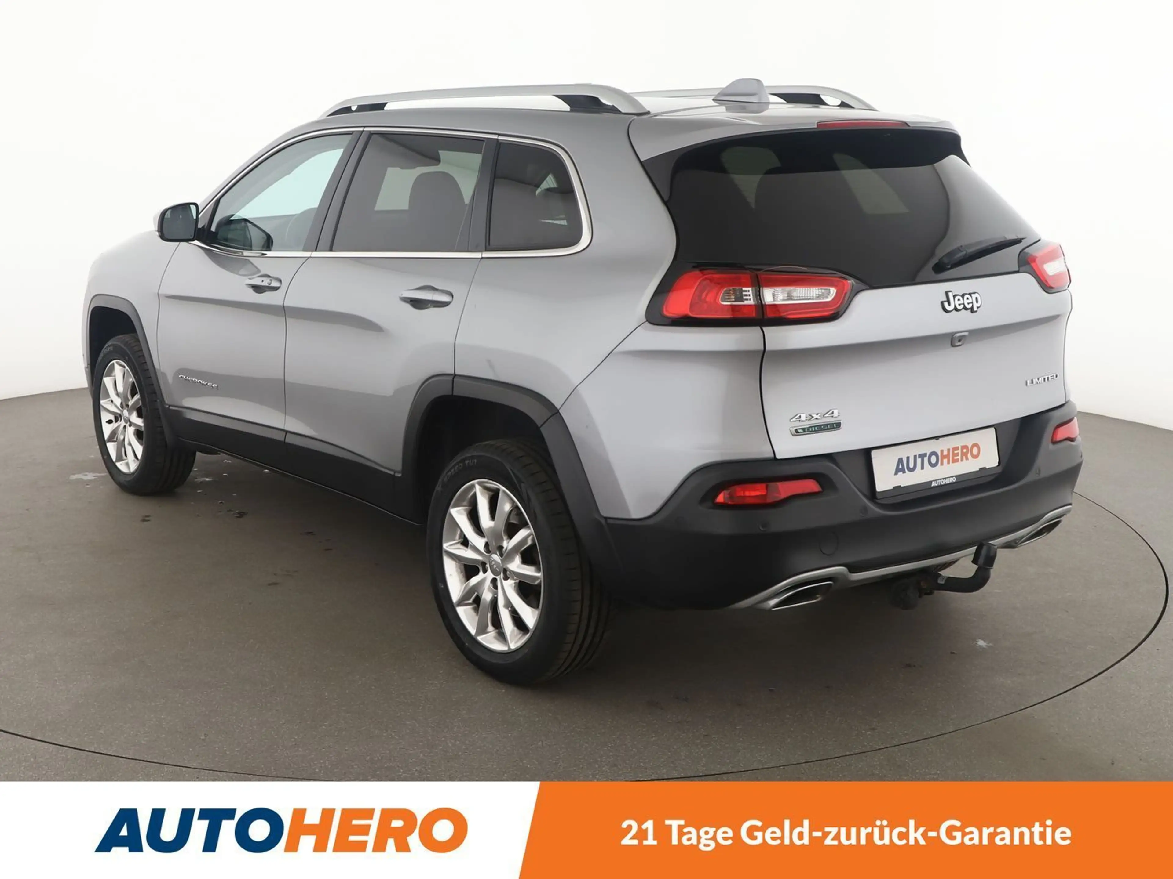 Jeep Cherokee 2.2 M-Jet Limited 4WD Aut.*XENON*NAVI*ACC*PDC*SHZ* — photo 4
