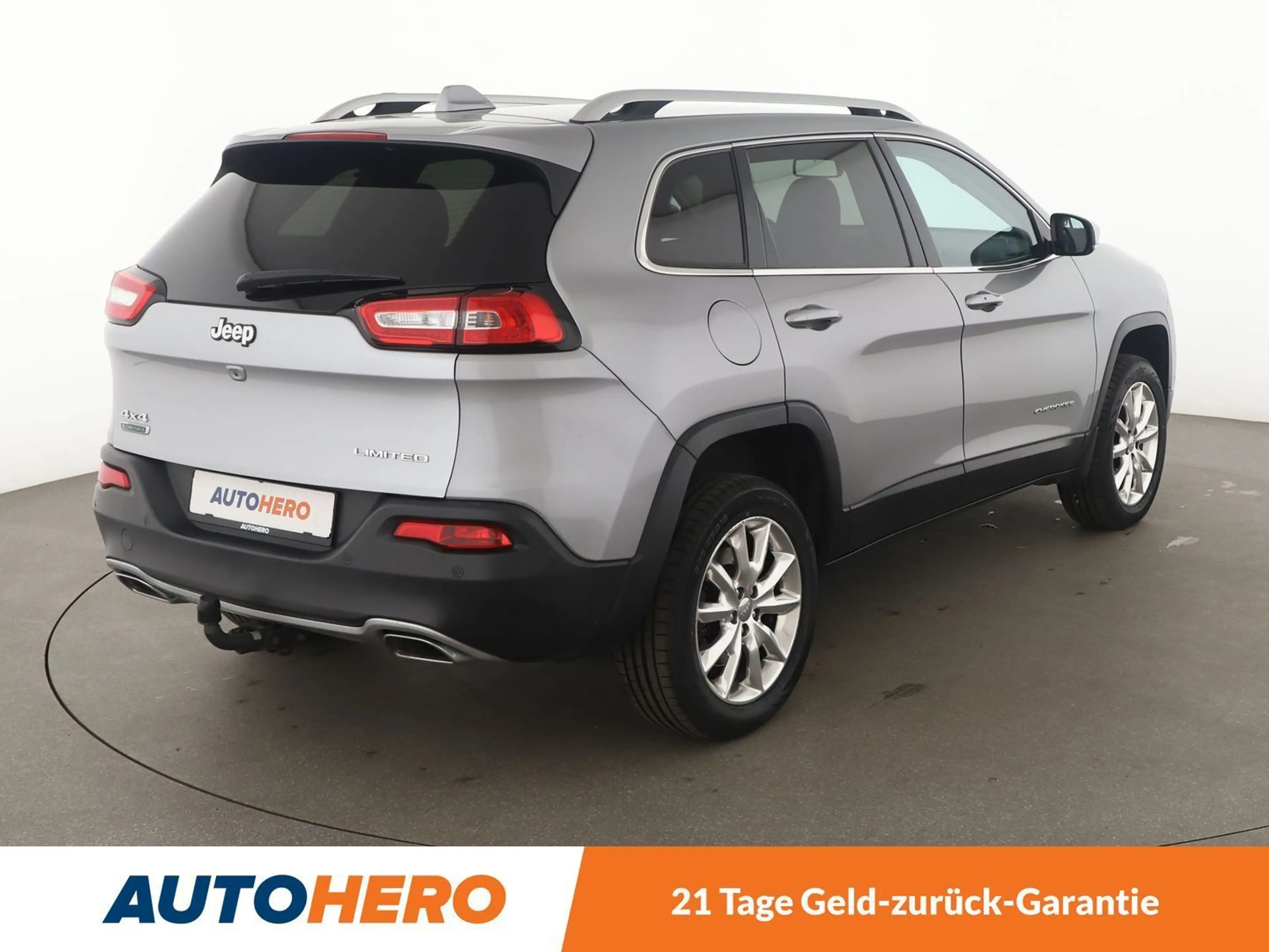 Jeep Cherokee 2.2 M-Jet Limited 4WD Aut.*XENON*NAVI*ACC*PDC*SHZ* — photo 6
