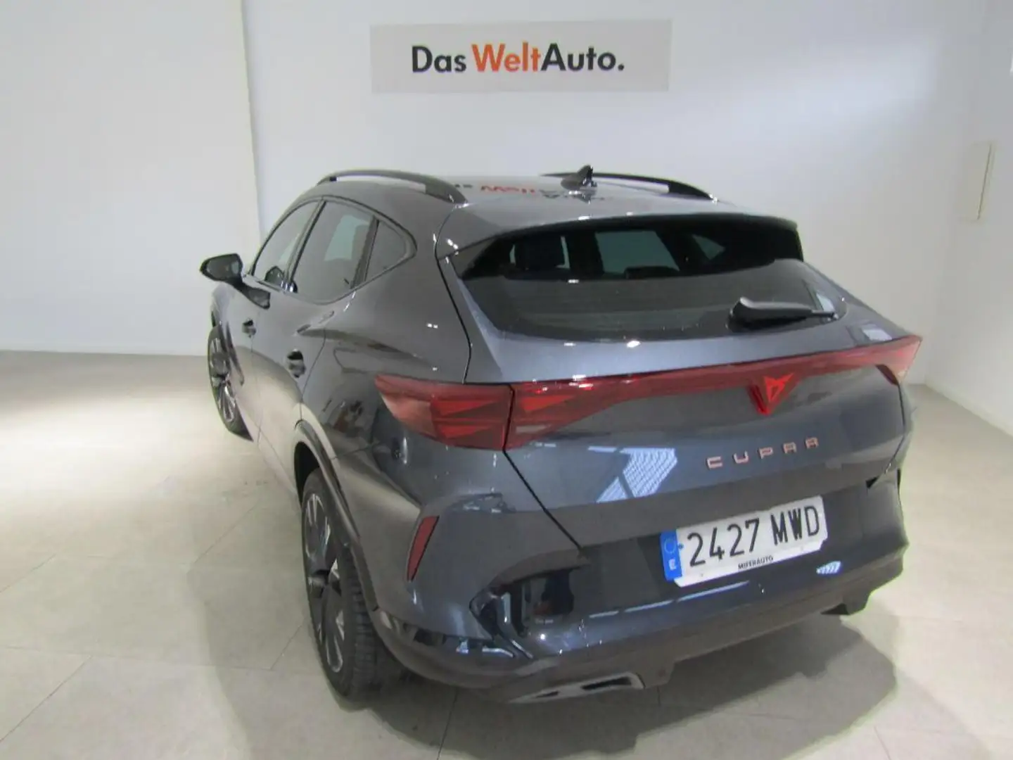 CUPRA Formentor 1.5 eTSI 150 DSG Gris - 2