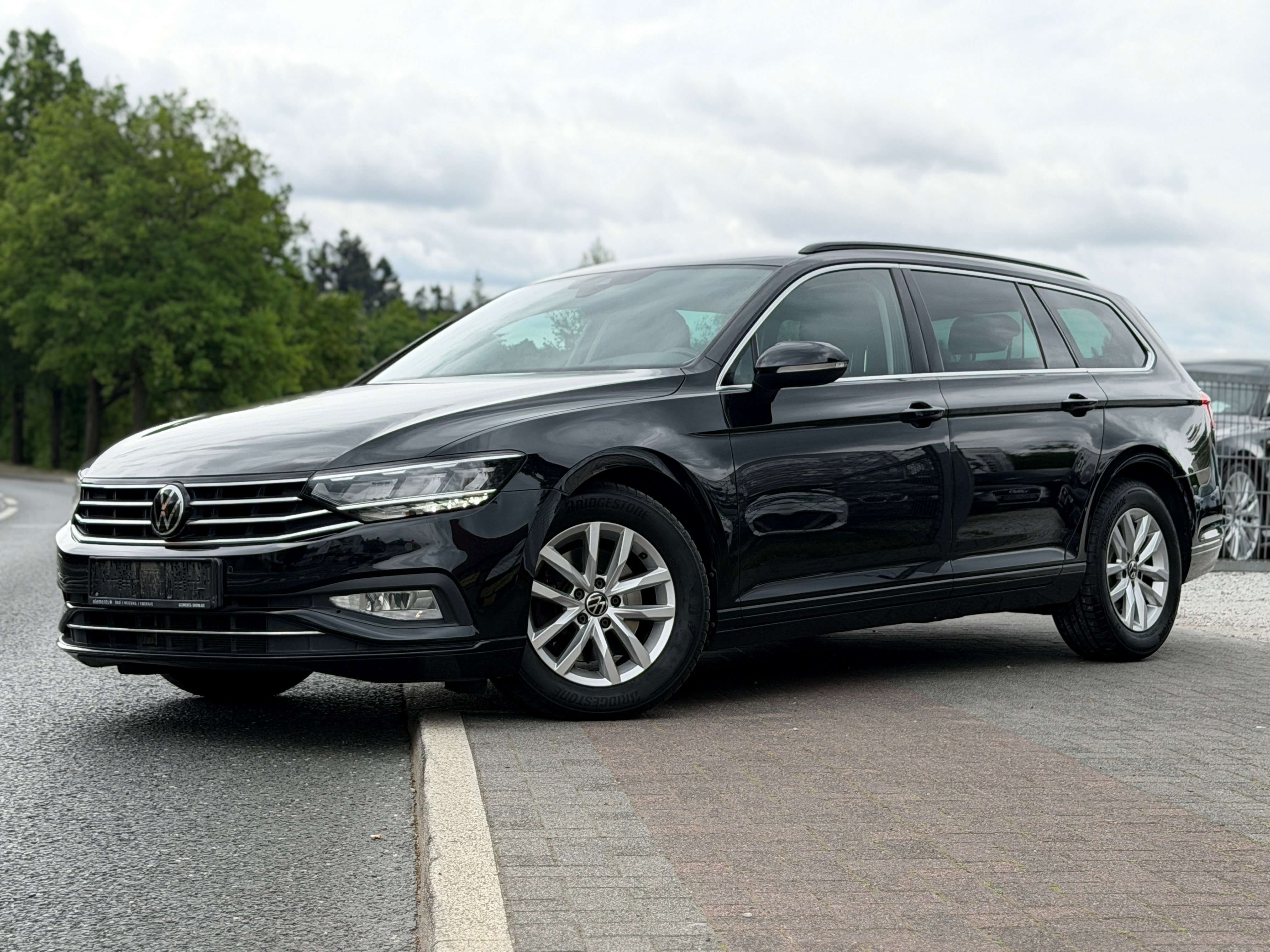 Second hand Volkswagen Passat Variant 