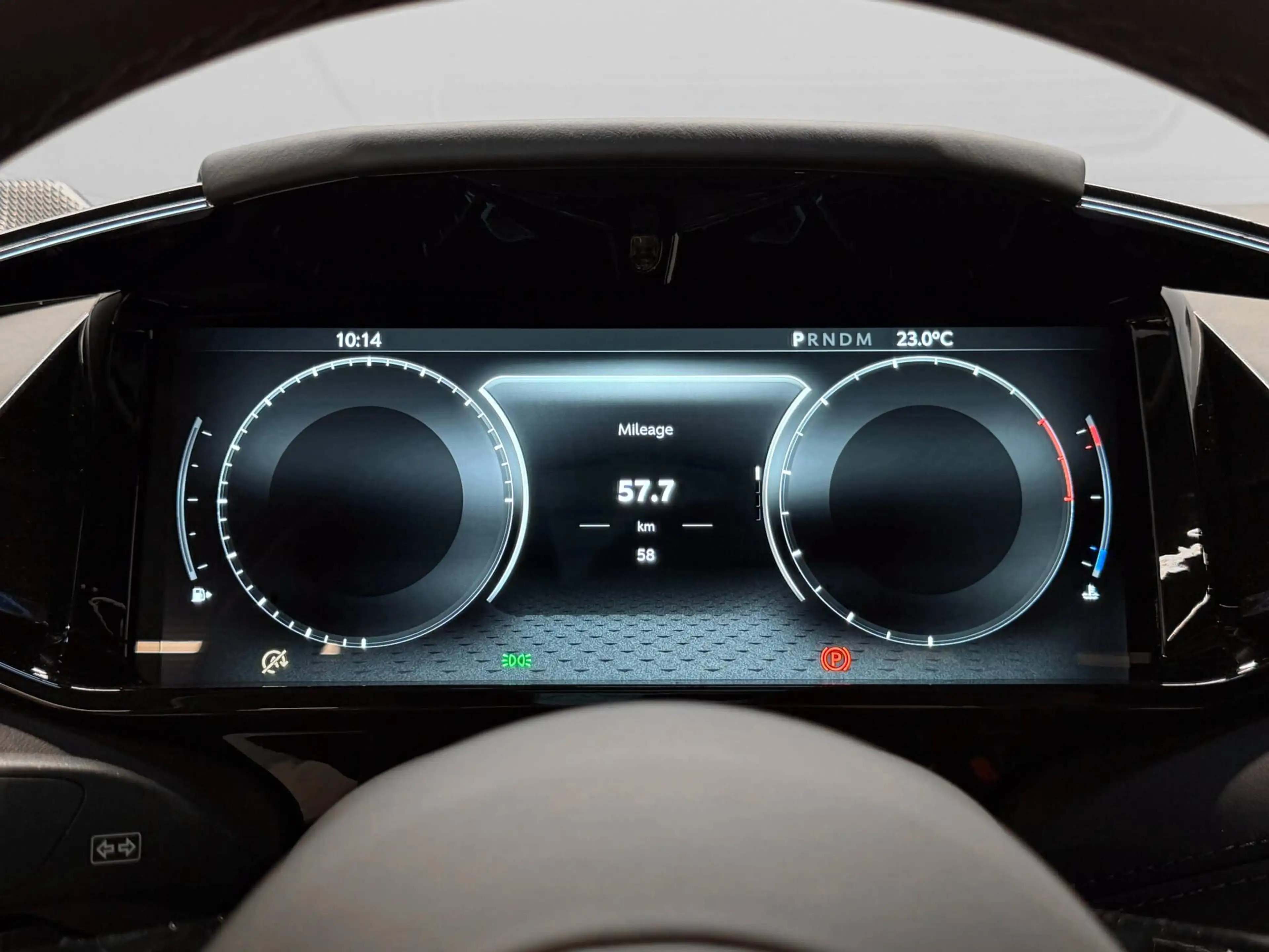 Aston Martin DB12 S Coupe | Aston Martin Brussels — photo 12