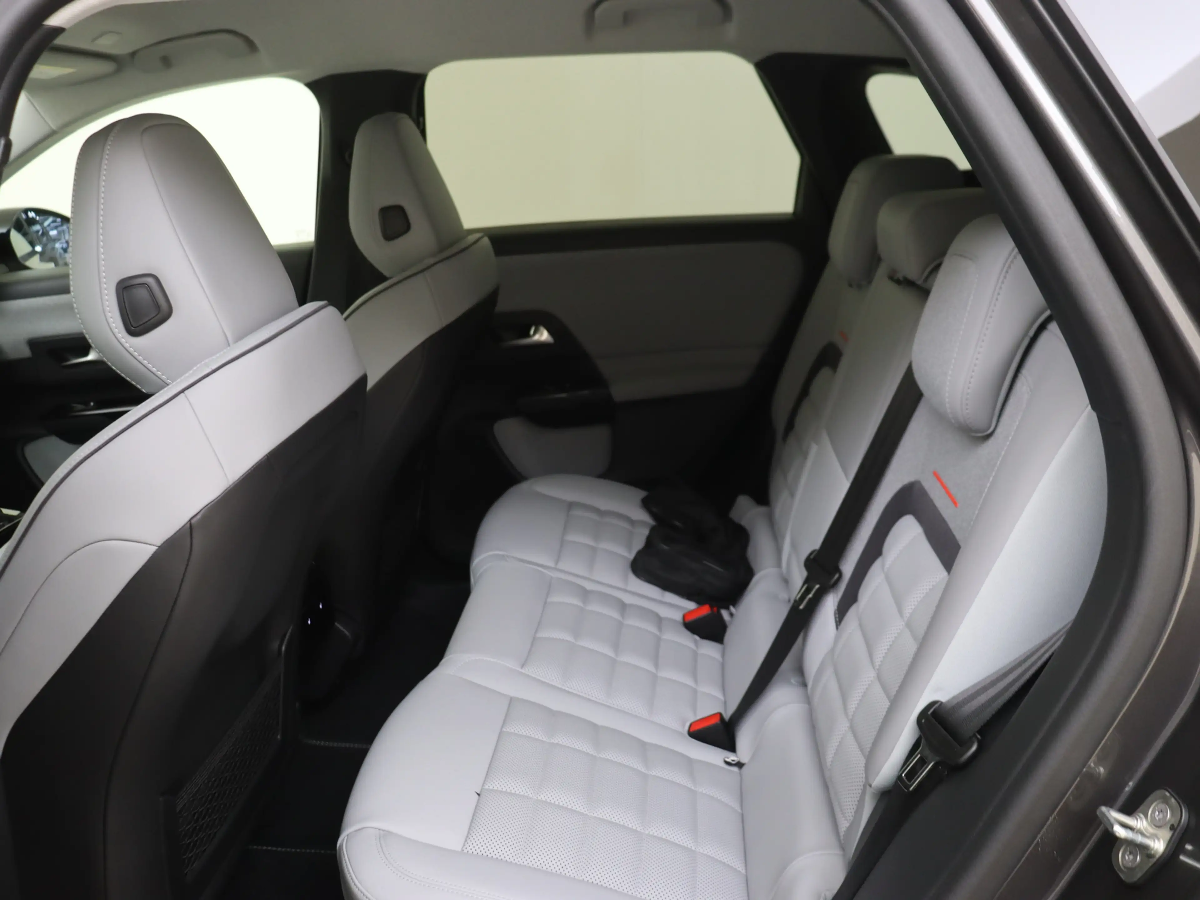 Citroen C5 Aircross Business Comfort Range 73 kWh DEMO DEAL ! — photo 12