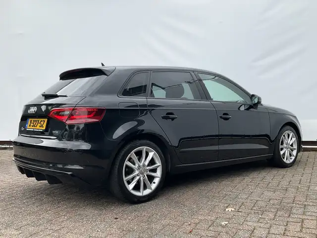 Audi A3 view 12