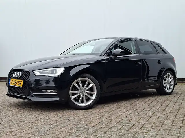 Audi A3 view 11