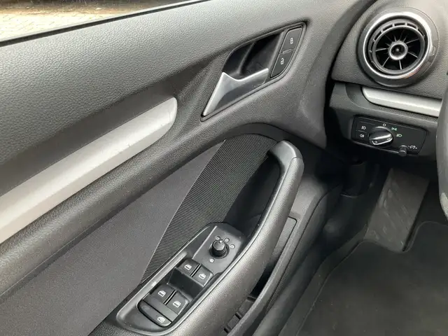 Audi A3 view 17