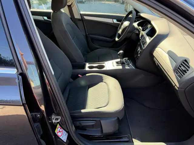 Audi A4 view 10