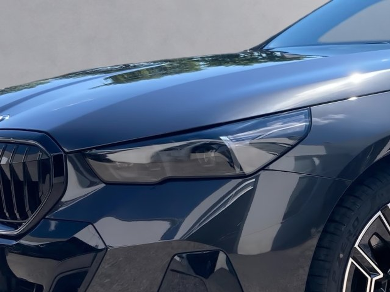 BMW 540 d xDrive Touring G61 — photo 7