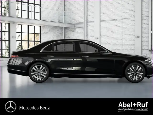 Mercedes-Benz S-Class view 6