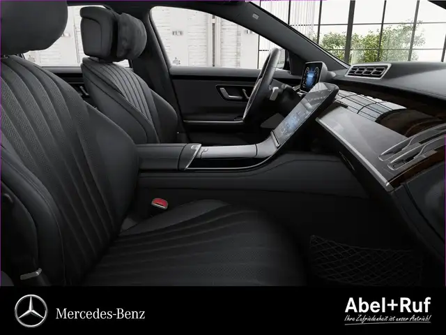 Mercedes-Benz S-Class view 8
