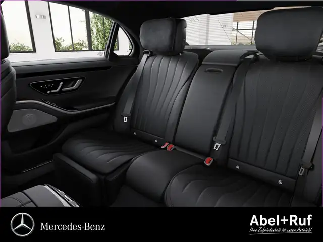 Mercedes-Benz S-Class view 9
