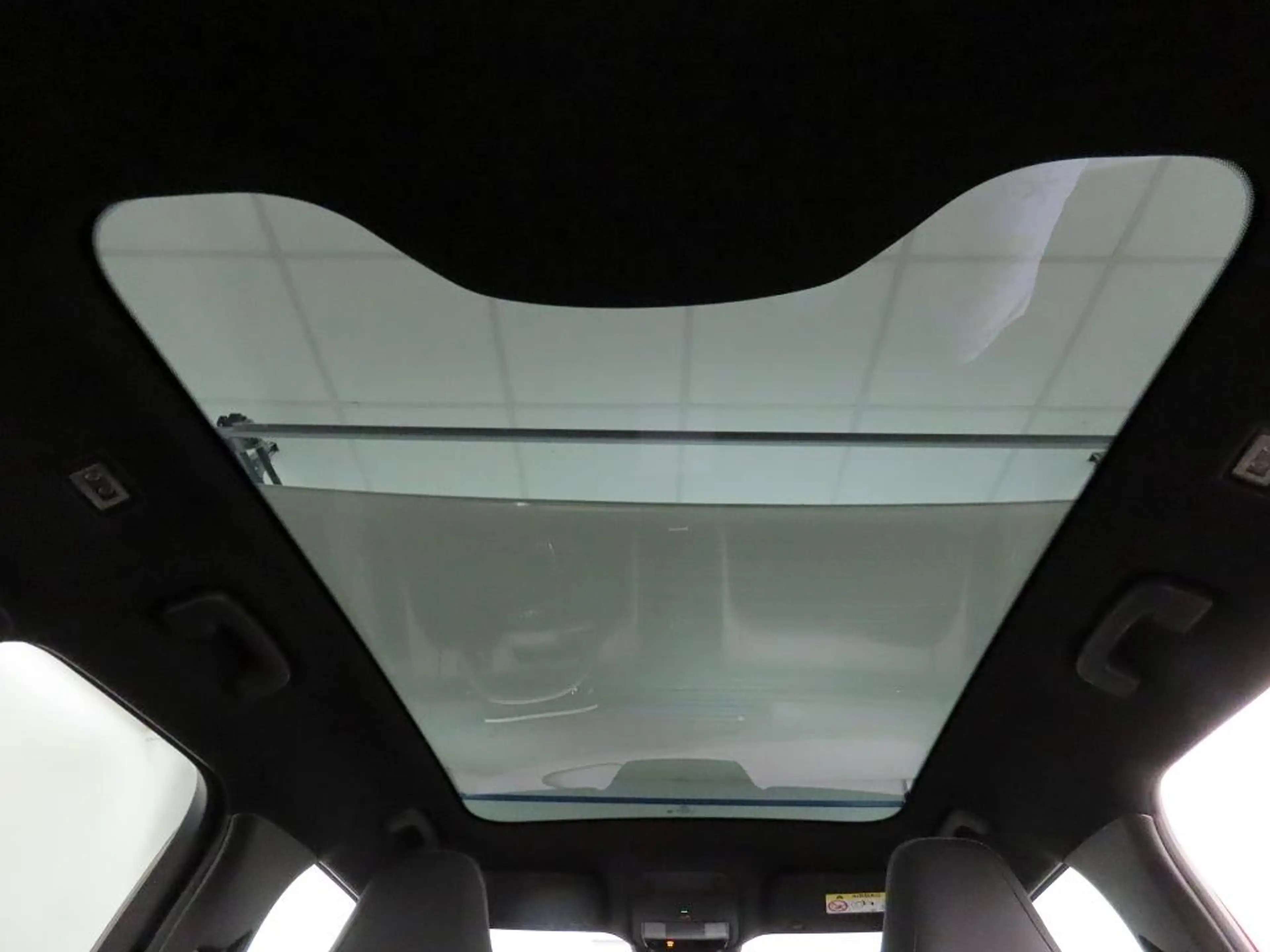 Ford Explorer Premium AWD 250kw Pano+Wärmepumpe+AHK — photo 9