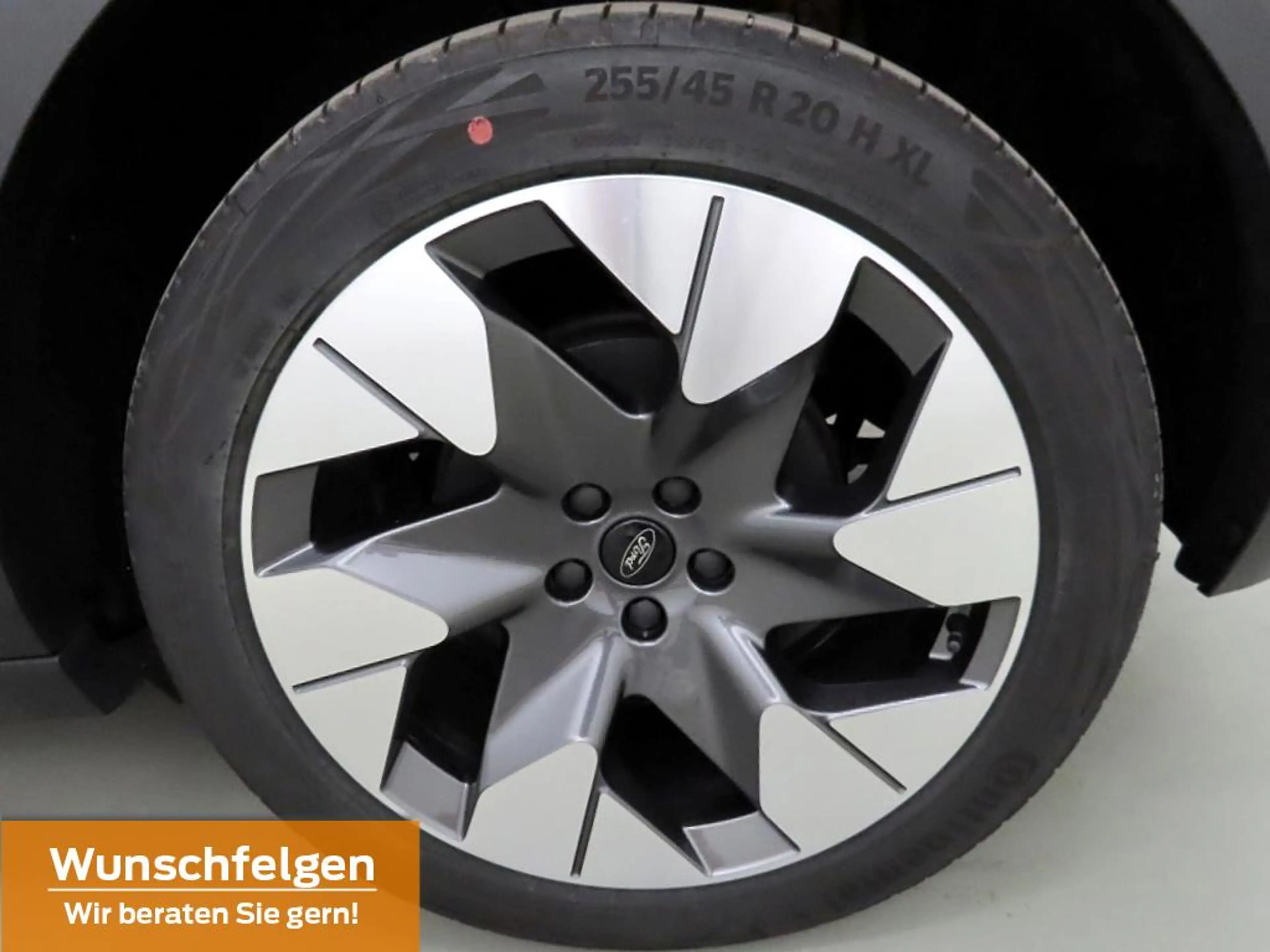 Ford Explorer Premium AWD 250kw Pano+Wärmepumpe+AHK — photo 7