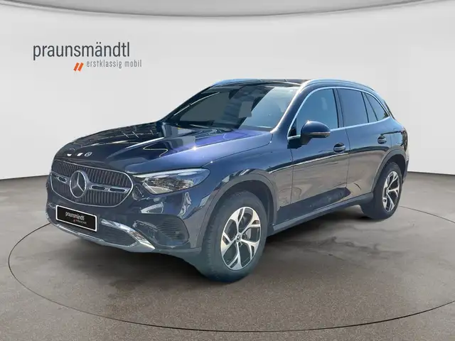 Mercedes-Benz GLC 300 de 4M Avantgarde+Pano+AHK+360°+18"/Distr