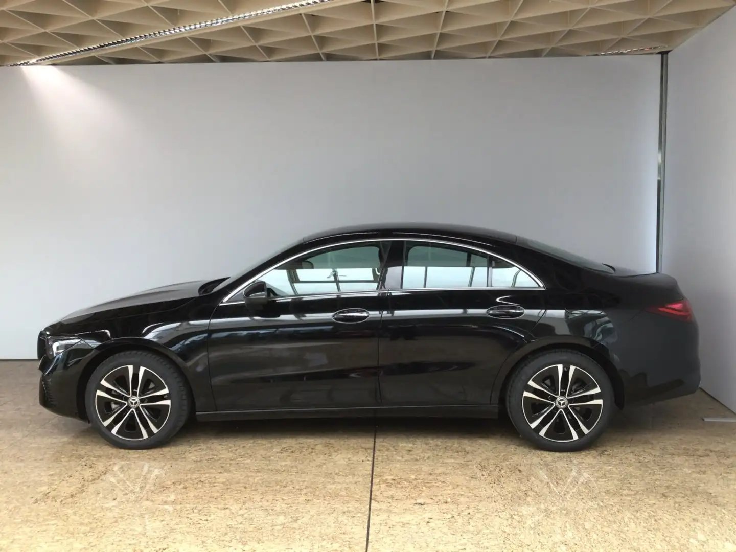 Mercedes-Benz CLA 200 CLA 200 Coupé Progressive Advanced/Volldig/MBUX Schwarz - 2