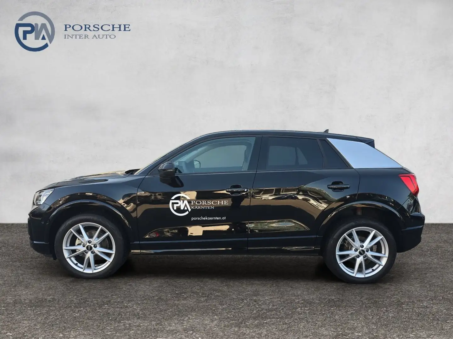 Audi Q2 30 TFSI admired Schwarz - 2