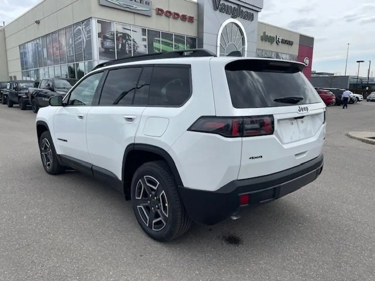 Jeep Cherokee снимка Jeep Cherokee