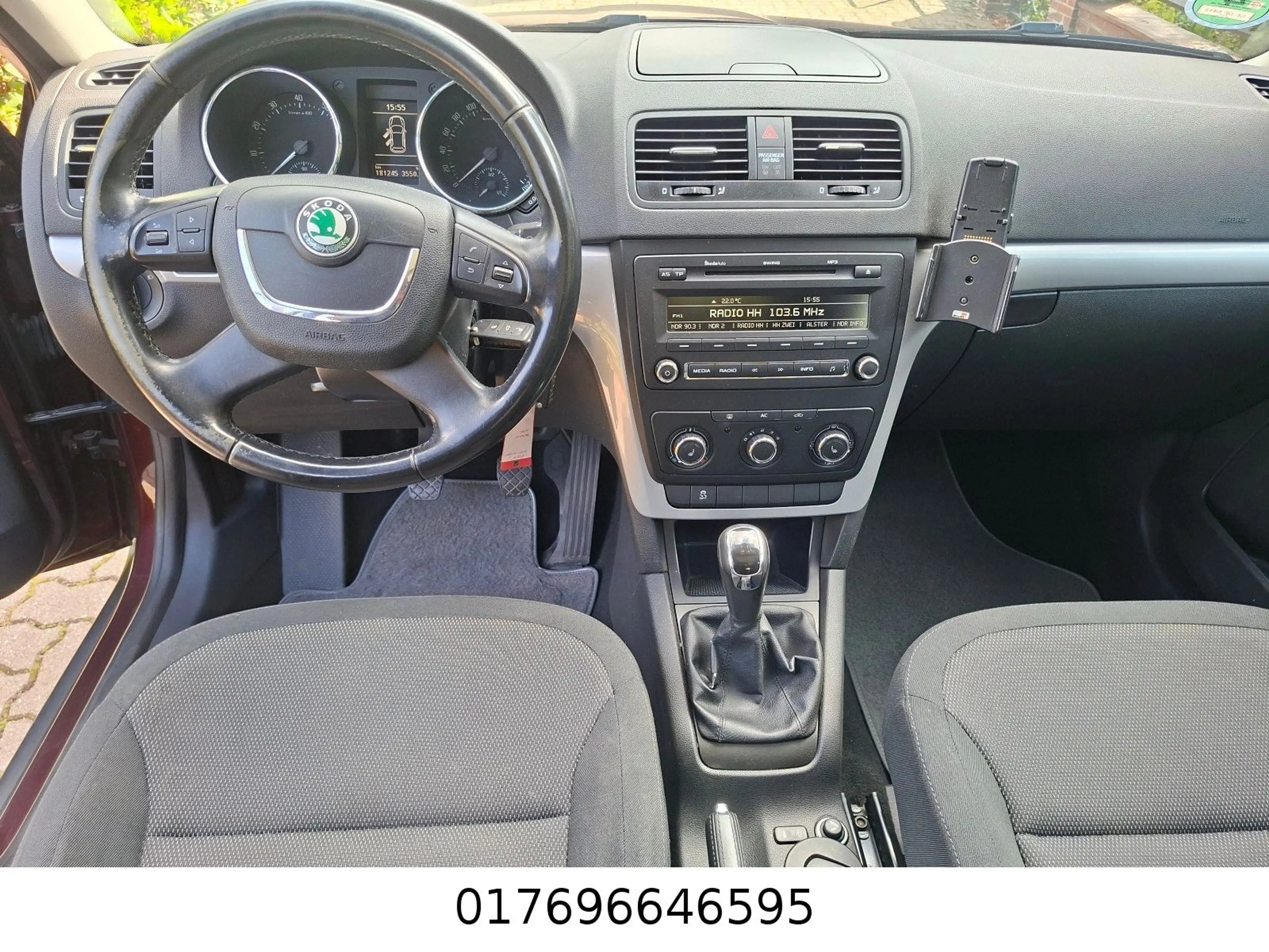 Skoda Yeti 1.2 TSI Elegance — photo 13