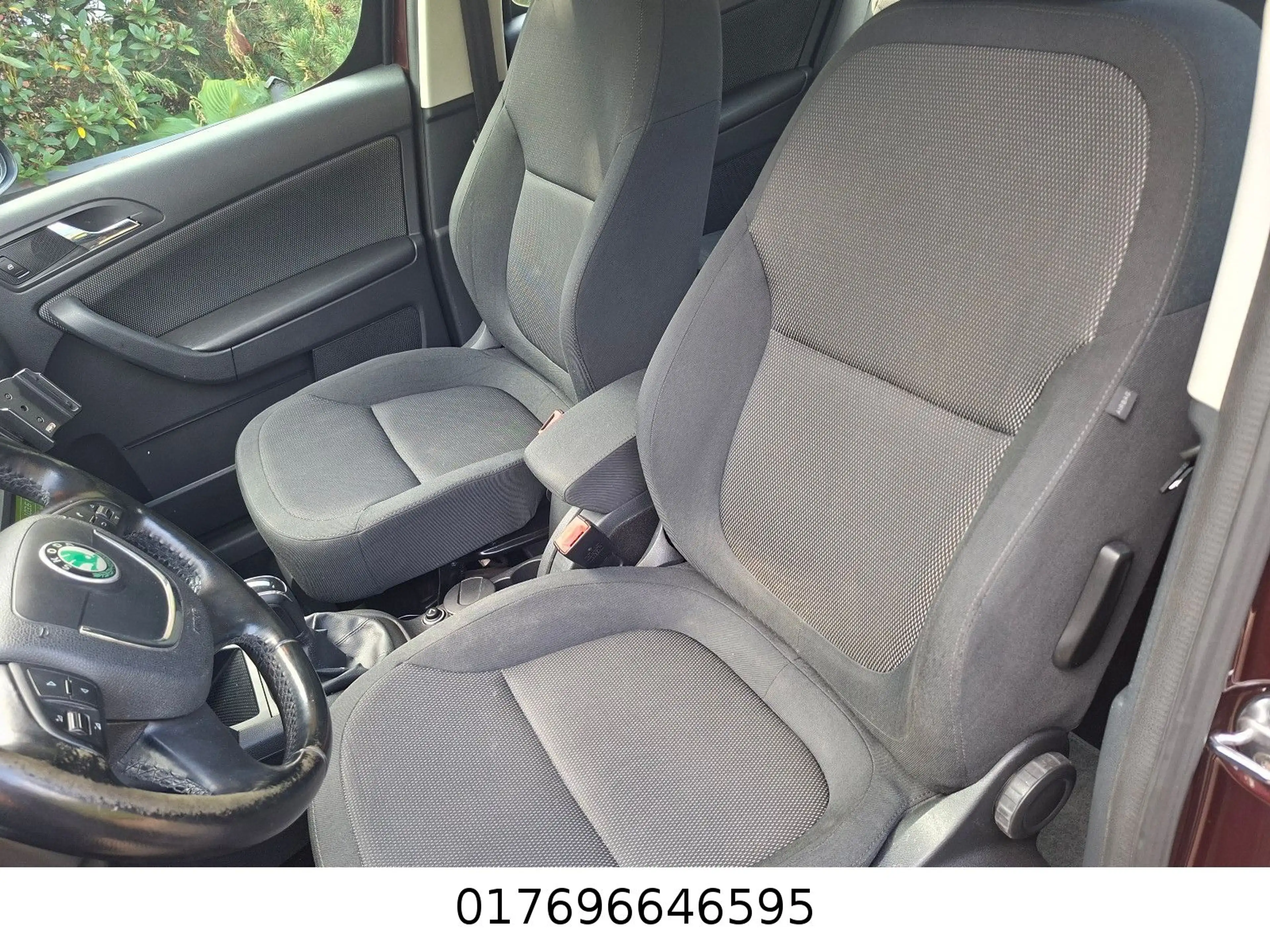 Skoda Yeti 1.2 TSI Elegance — photo 10