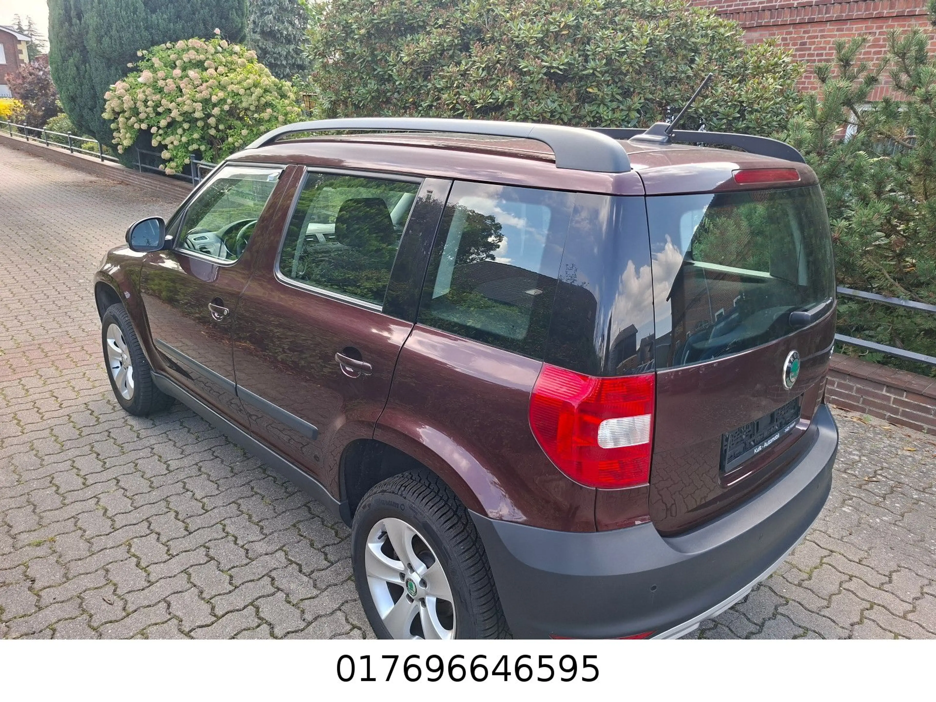 Skoda Yeti 1.2 TSI Elegance — photo 2