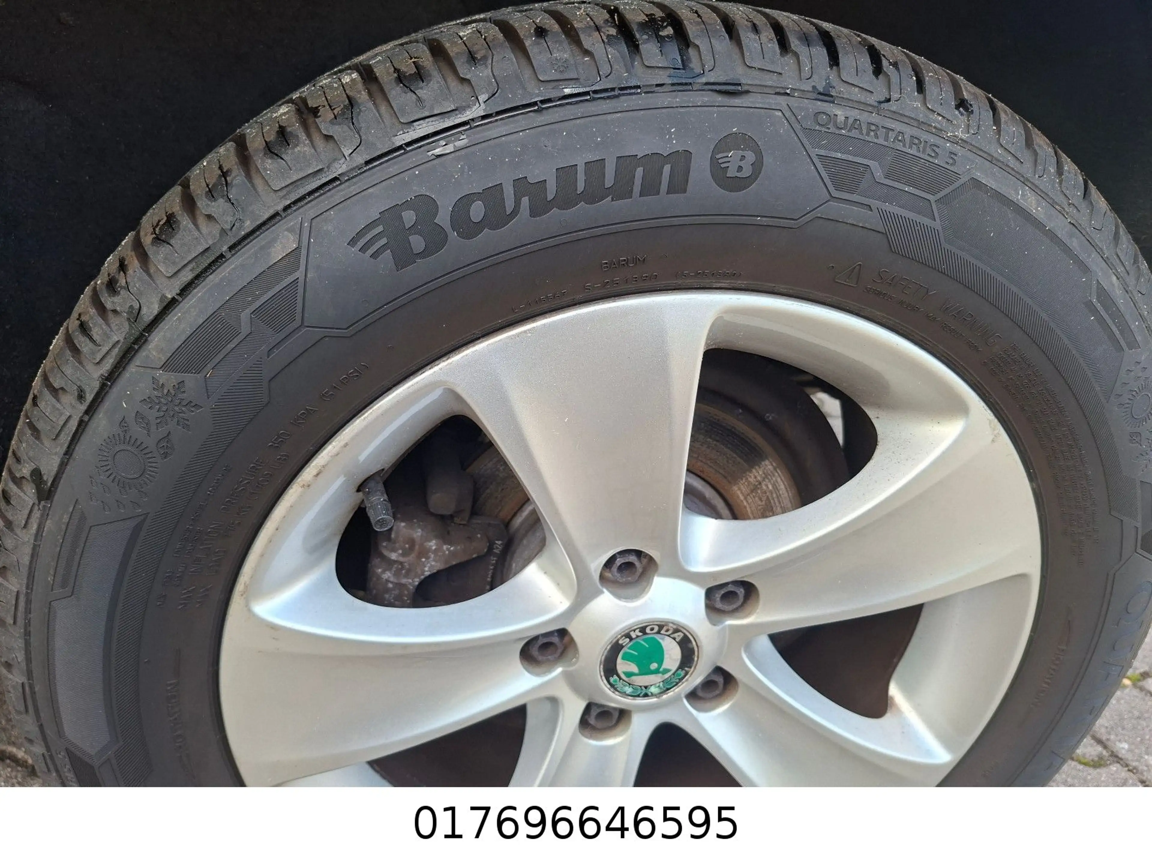 Skoda Yeti 1.2 TSI Elegance — photo 8