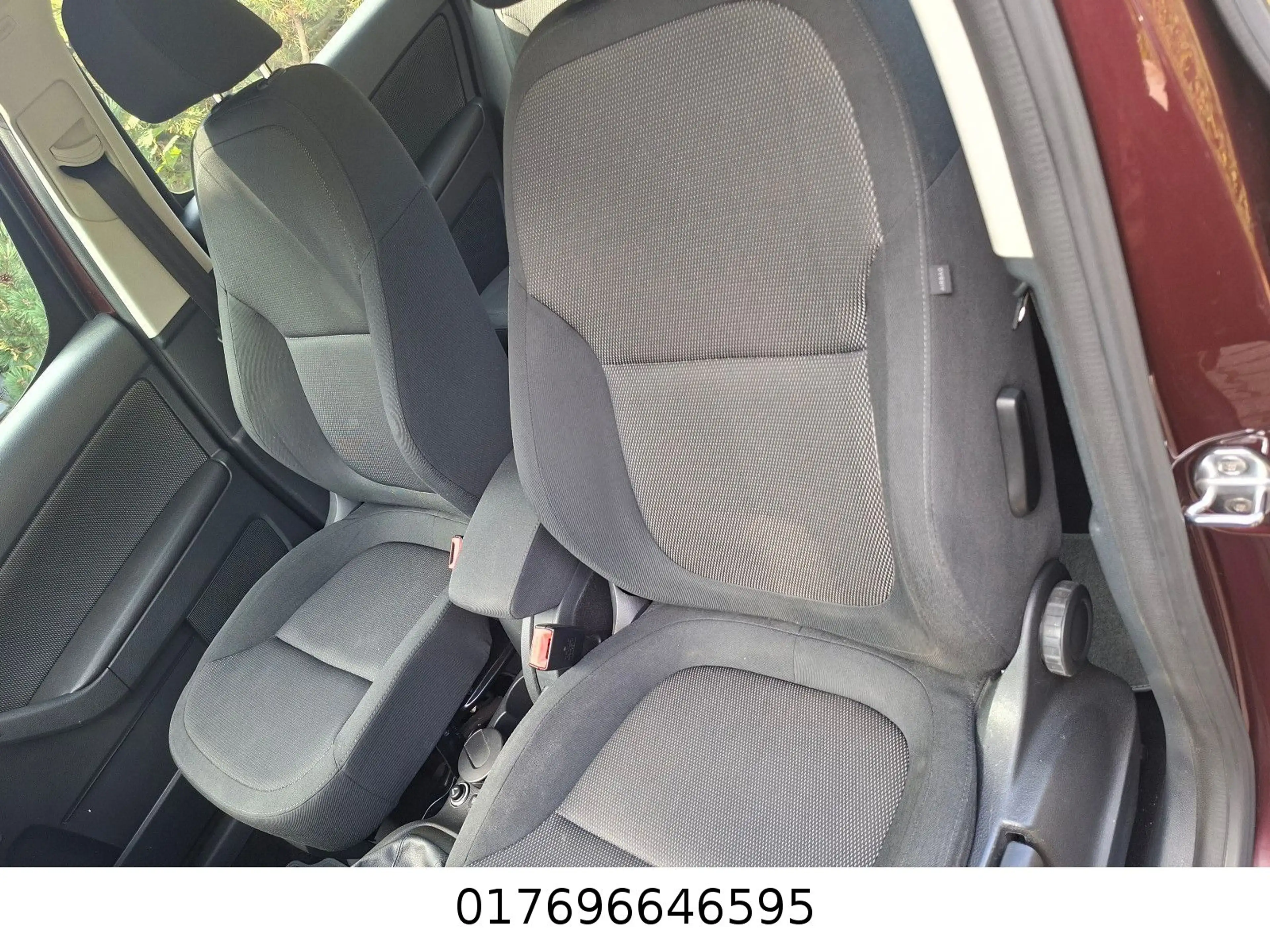 Skoda Yeti 1.2 TSI Elegance — photo 11