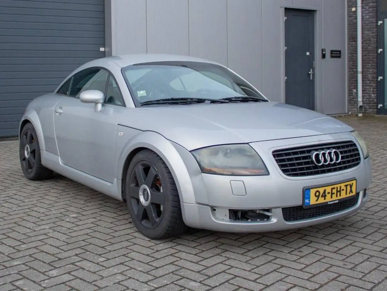 Audi TT 1.8 20V Turbo quattro, foto 4