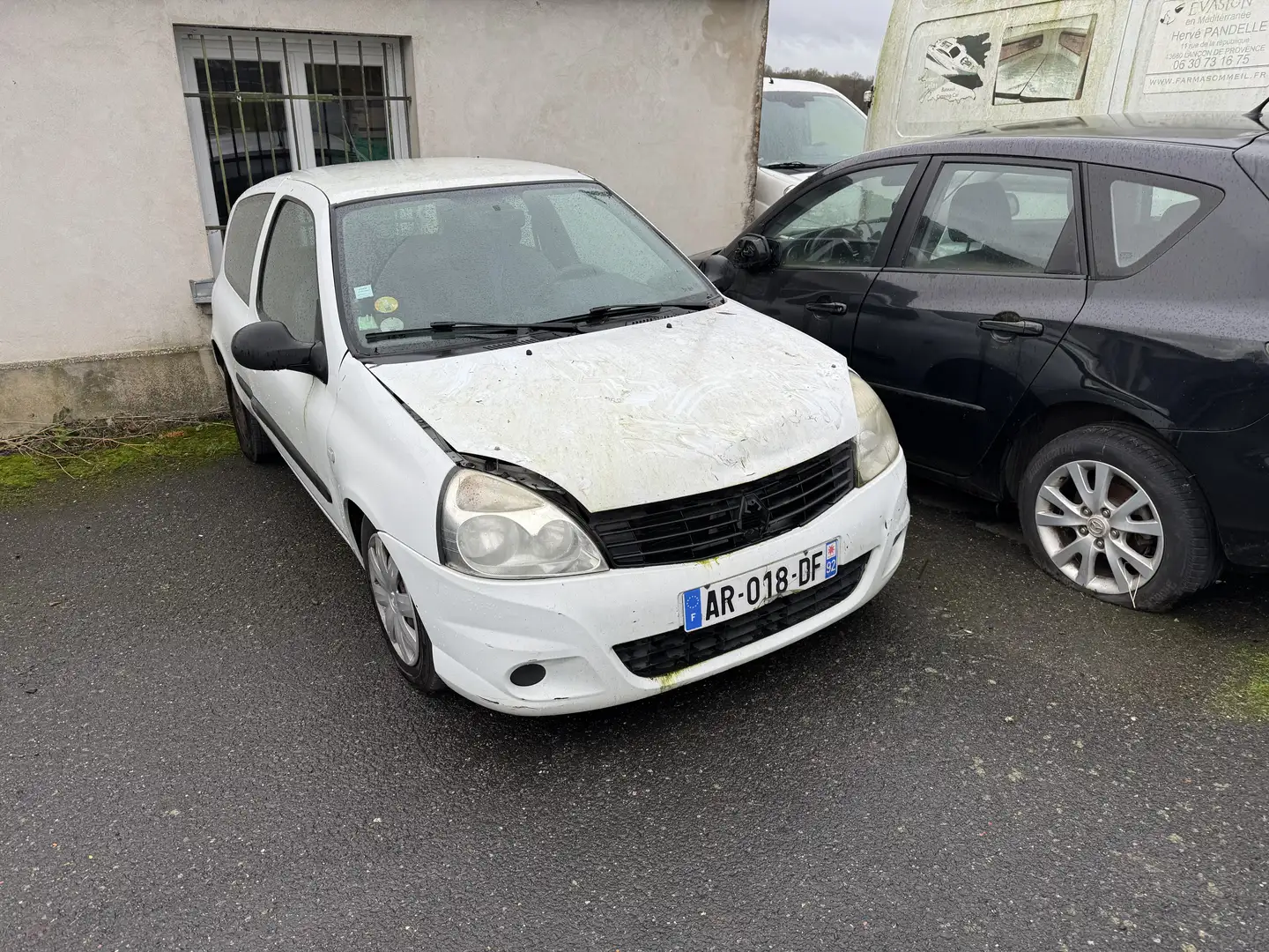 Renault Clio SOCIETE 1.5 Dci 70 Utilitaire - 2