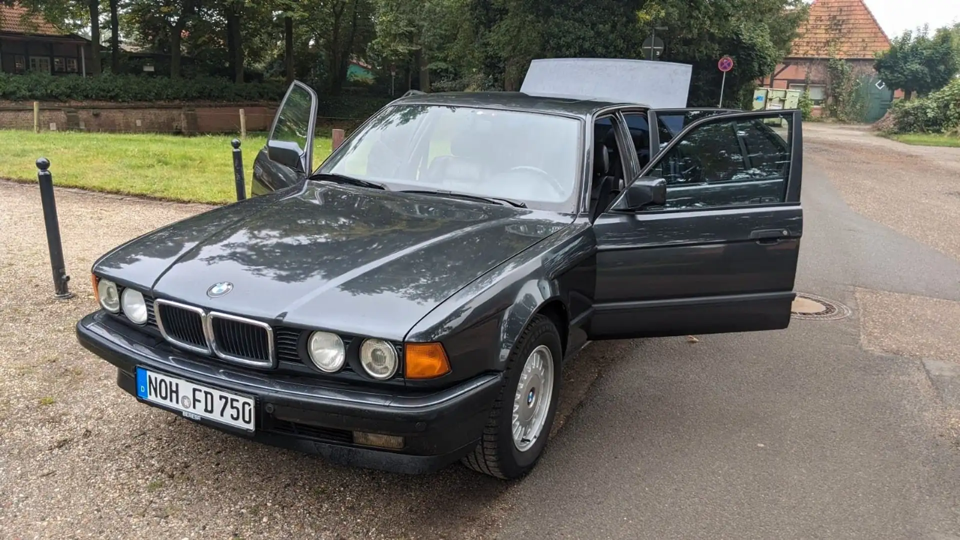 BMW 730 i V8 - 1