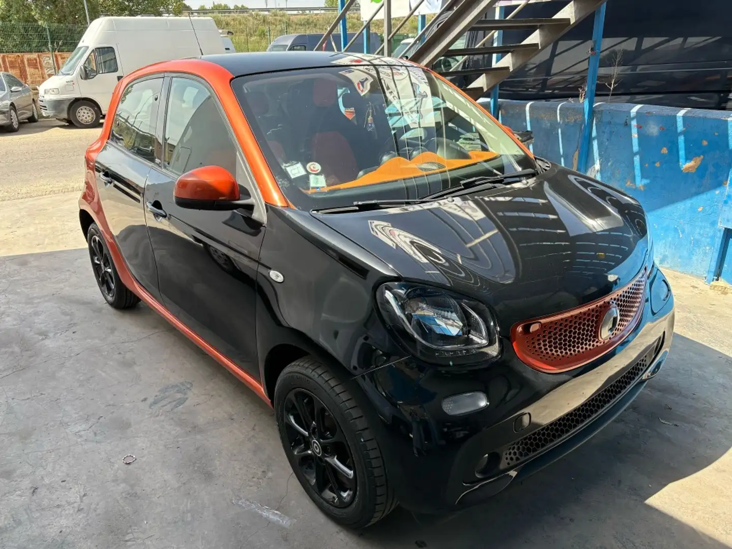 smart forFour Pequeño Manual de 3 Puertas Negro - 1