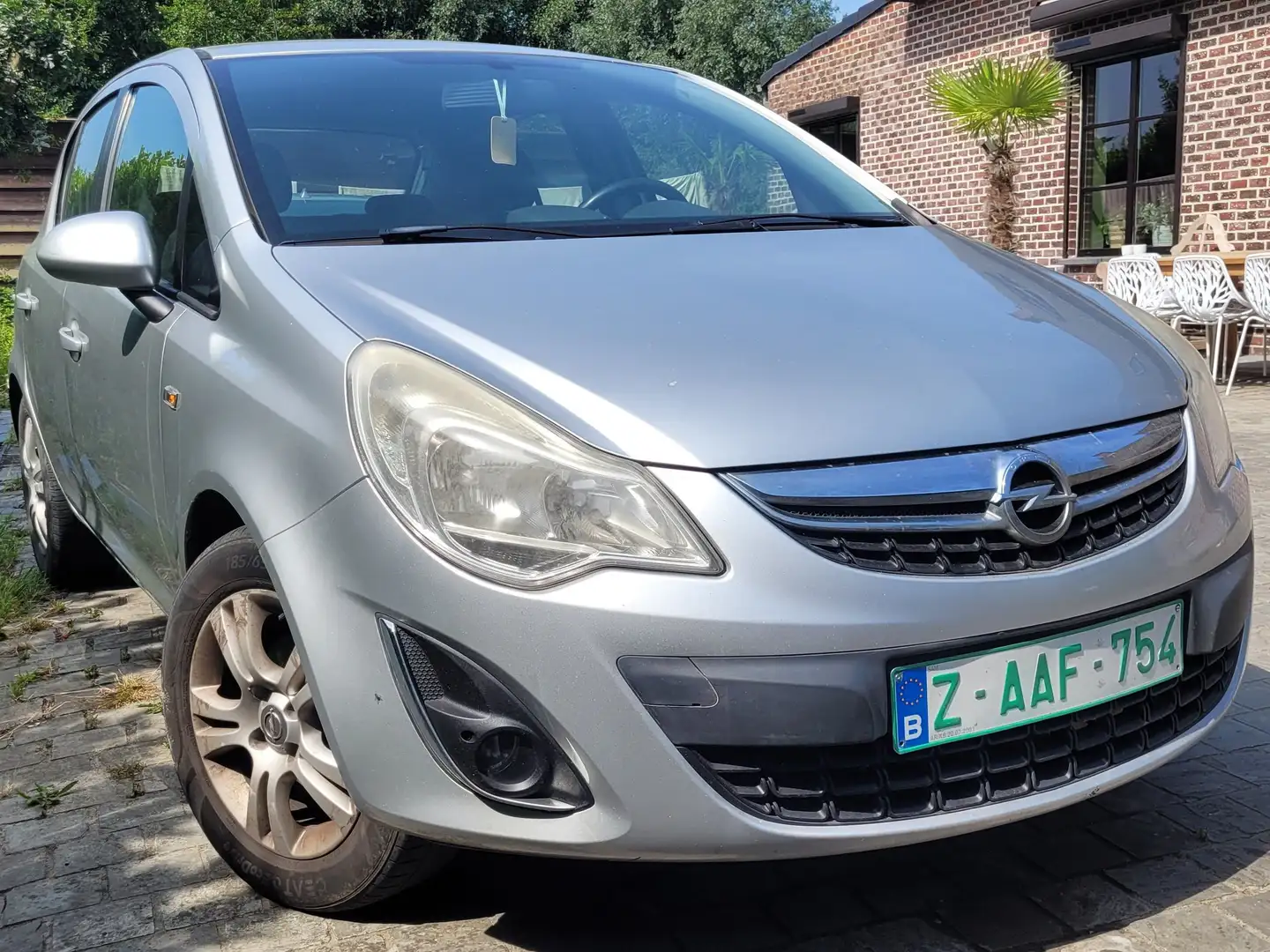 Opel Corsa 1.2i AIRCO euro 5 2012 !!! EERST LEZEN !!! Gris - 1