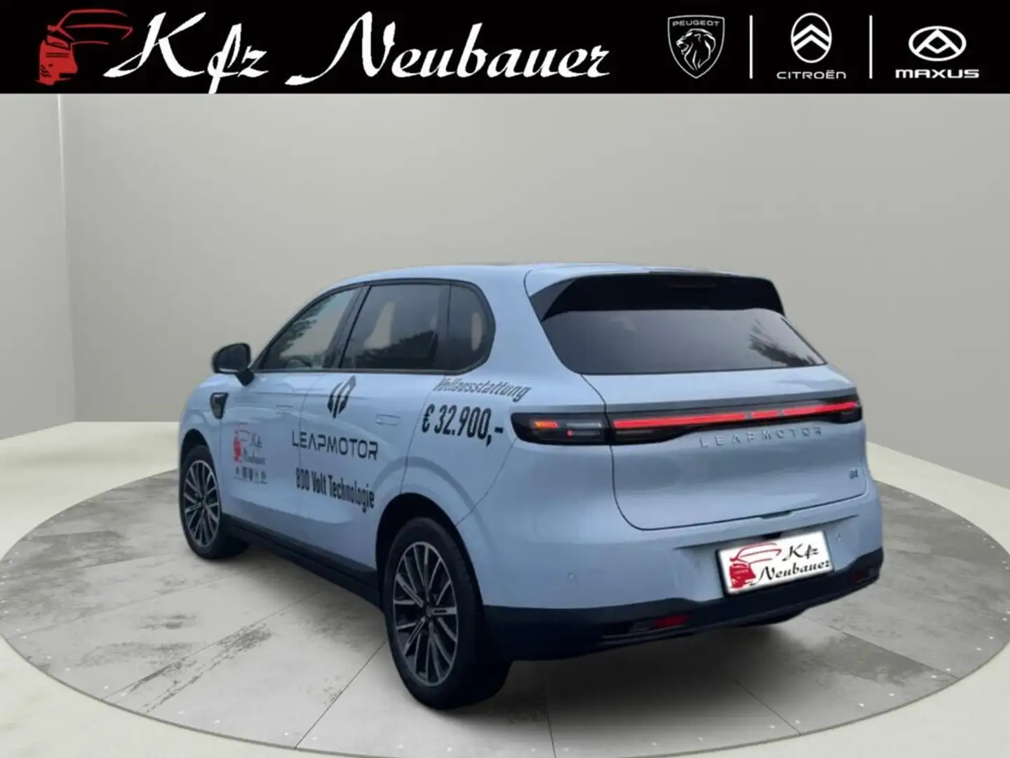 Leapmotor B10 67,1Wh Design Pro Max Silber - 2