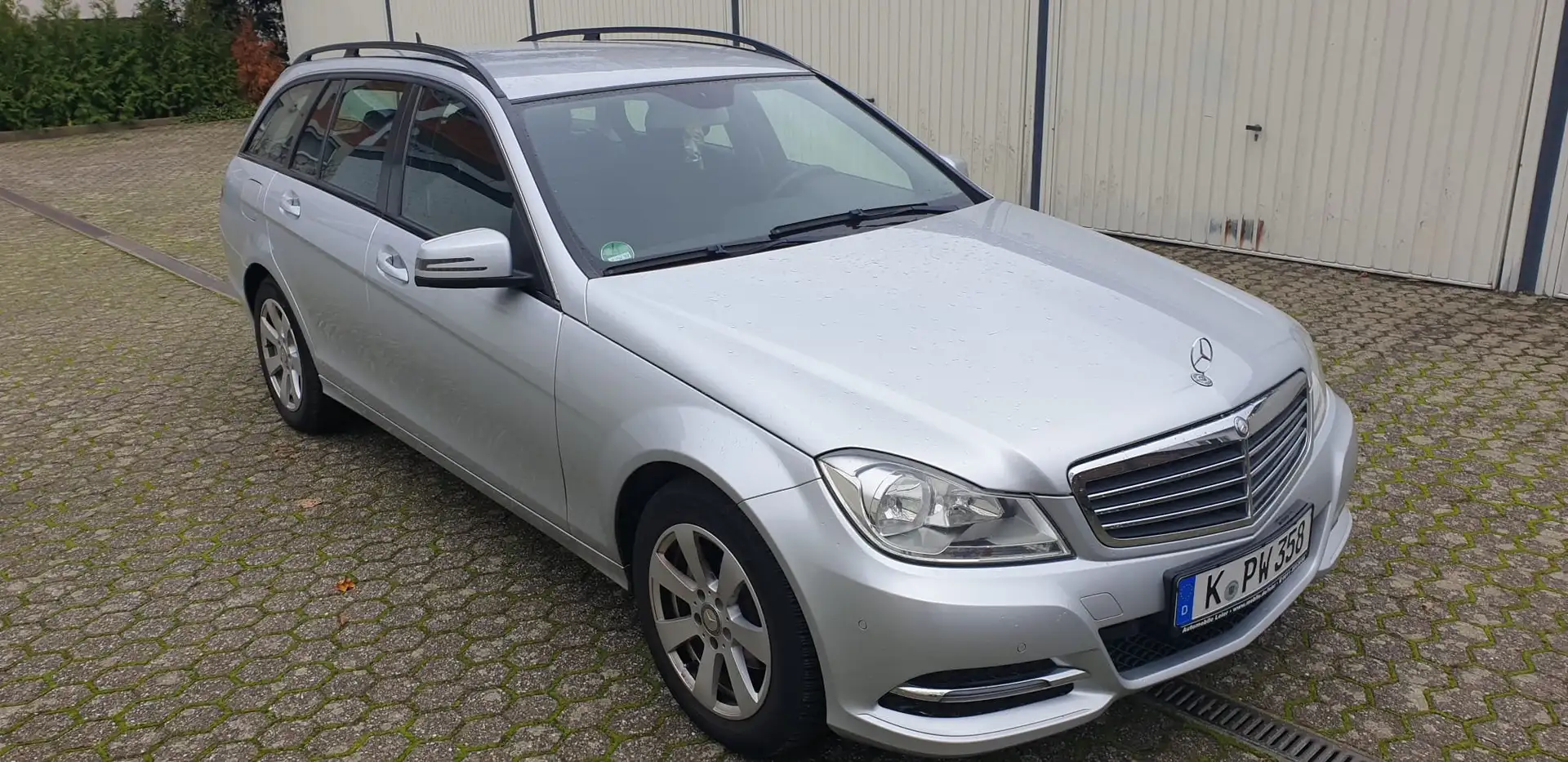 Mercedes-Benz C 180 C 180 T CGI Klima-PDC -Isofix - Navi - CD - Argintiu - 1