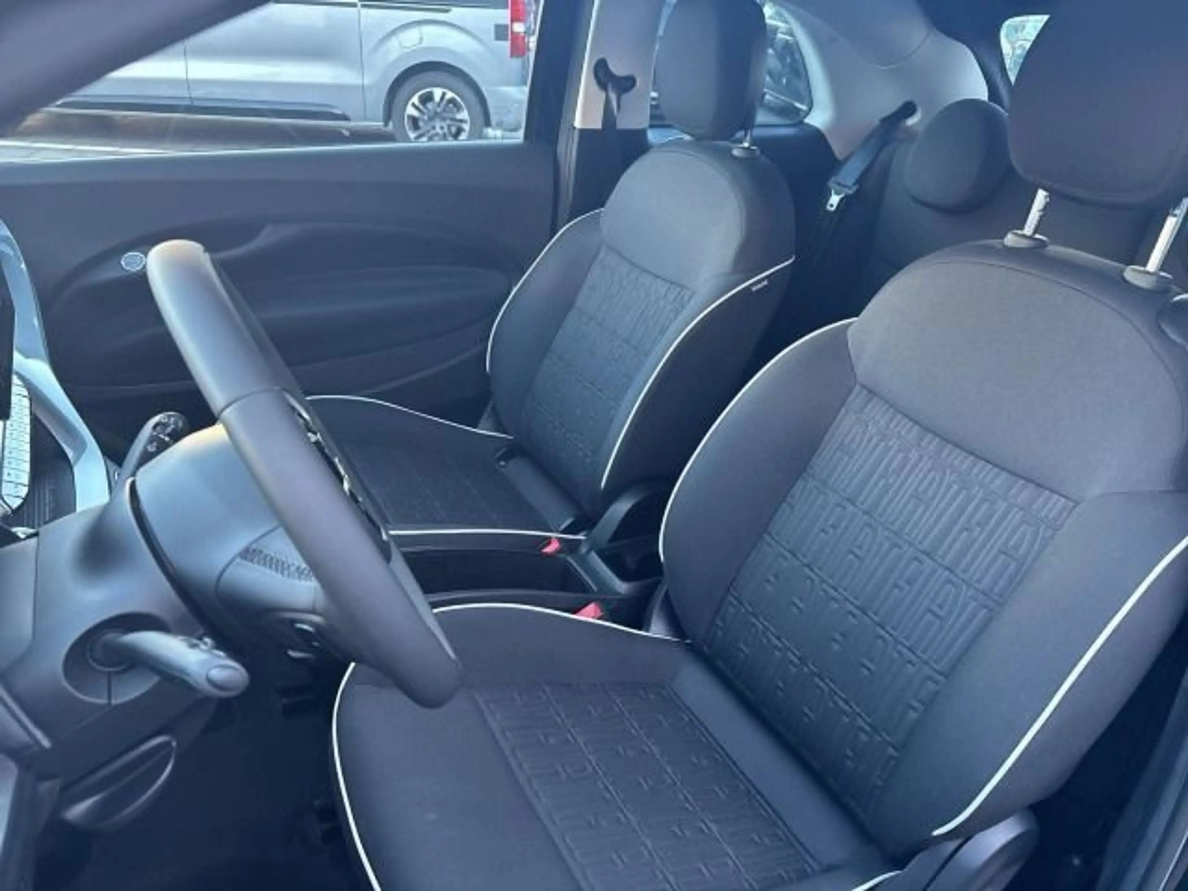 Fiat 500e Cabrio Base 42 kWh *GJR/CarPlay* — photo 12