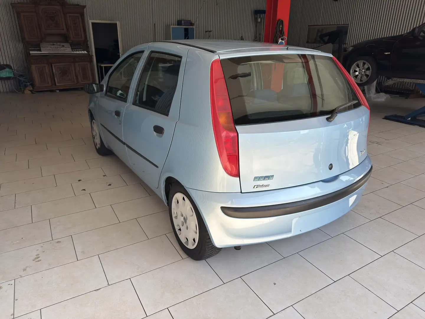 Fiat Punto 1.2 + gepflegter Zustand Blau - 2