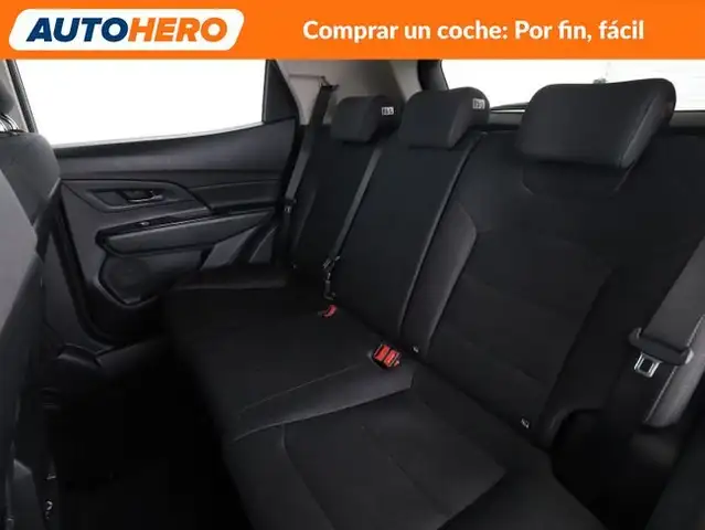 KGM Korando view 15