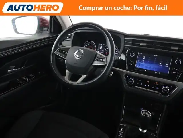 KGM Korando view 14