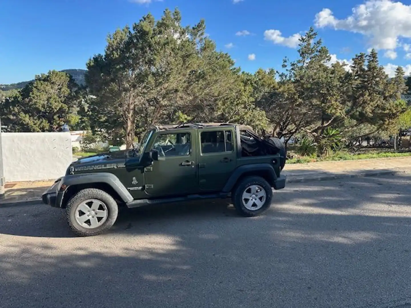 Jeep Wrangler Wrangler Unlimited 2.8CRD Sahara AT Verde - 1