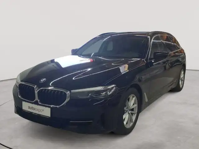 BMW 5 Series view 2