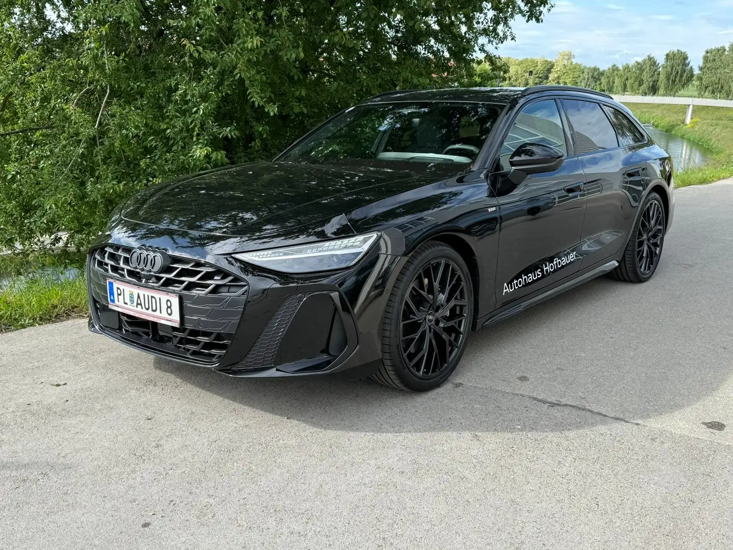 Audi A6 quattro TDI 150 kW Schwarz - 1