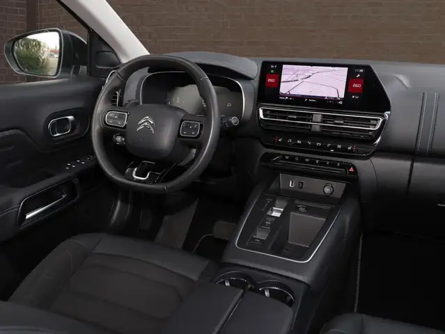 Citroen C5 Aircross view 11
